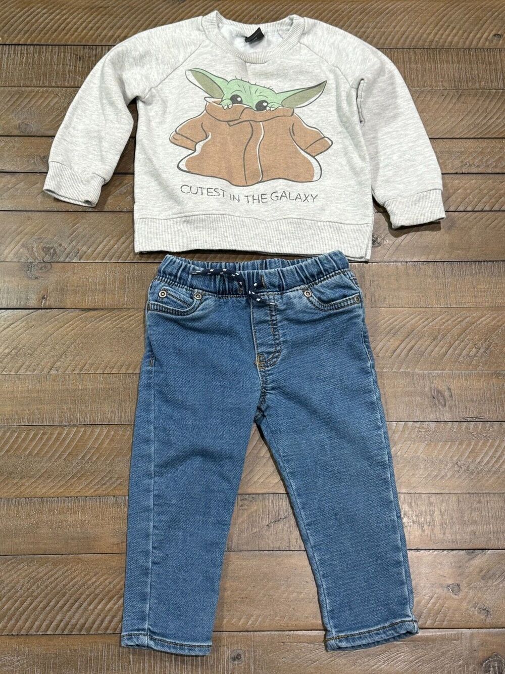 Star Wars Mandalorian Grogu Baby Yoda Sweatshirt & Carters Jeans - Size 18 Mo